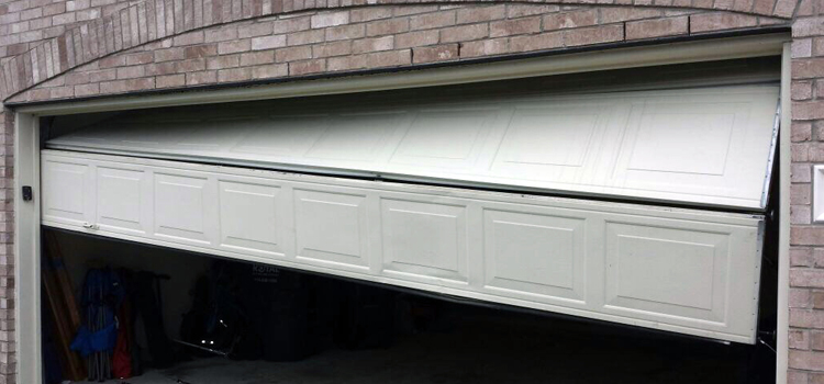 emergency door replacement Moncton